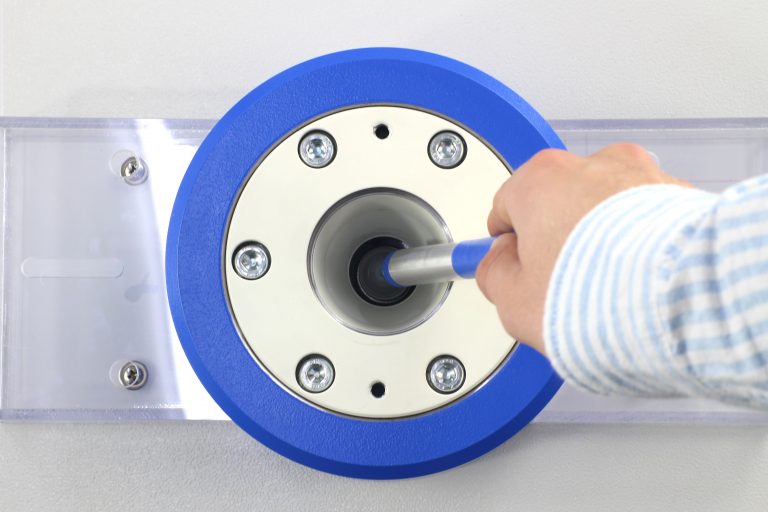 Cupping test tool "illuminated ball punch" – Magnetic pen (OFF)